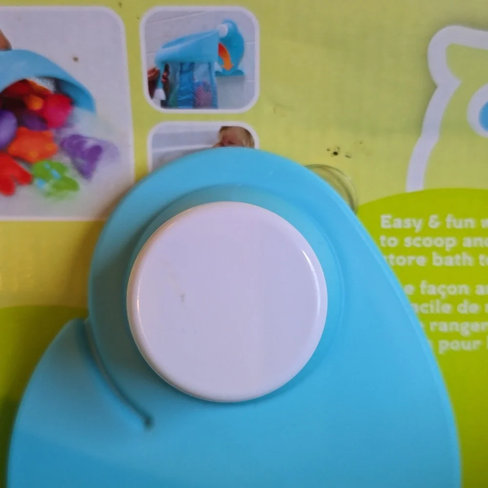 NWT - Brica Super Scoop Bath Toy Organizer by Munchkin in Blue
